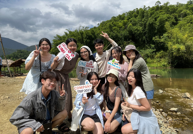 Vietnam Travels - Team