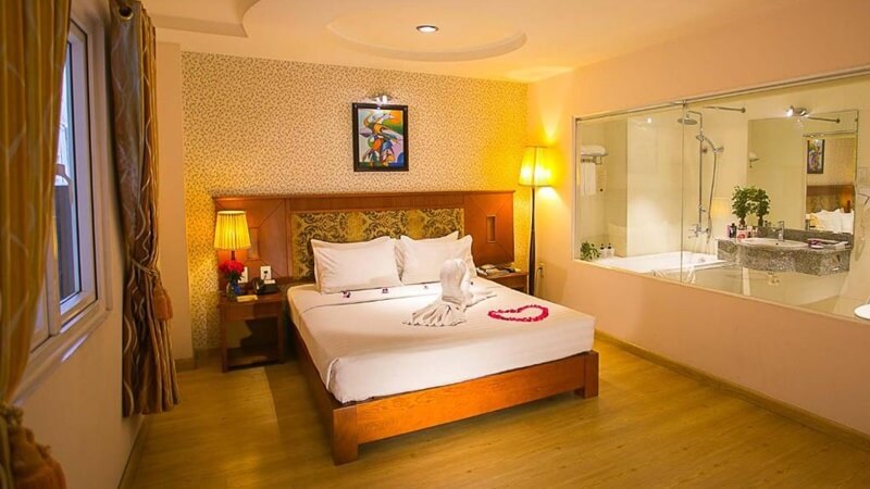 Blue Diamond Hotel