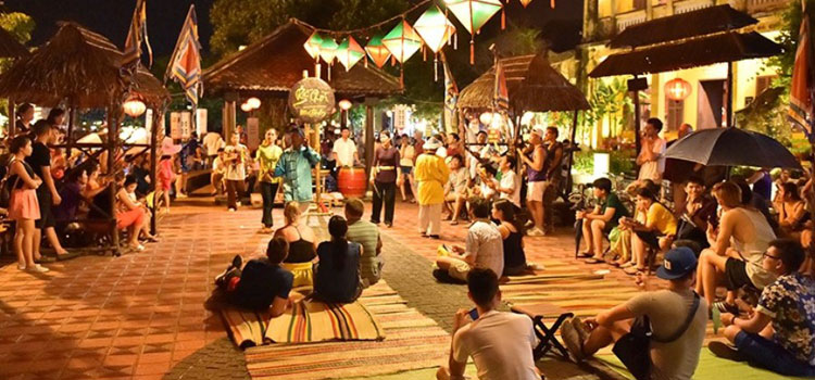 Hoian night market