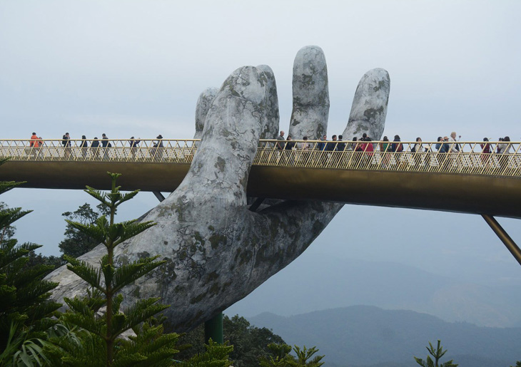 Ba Na Hills Day Tour