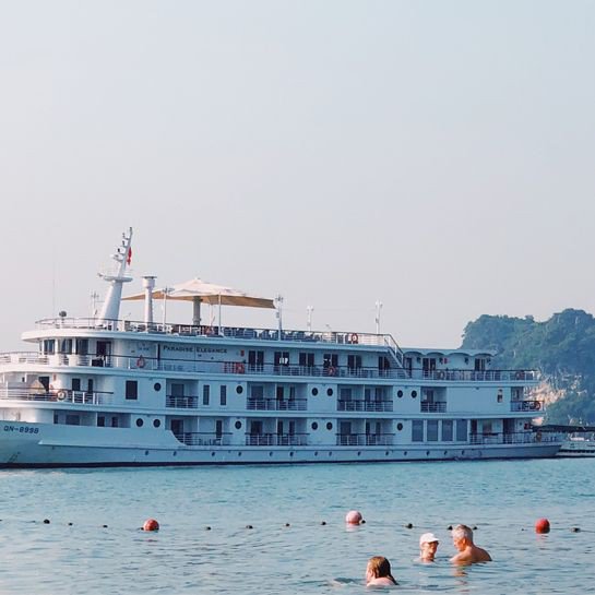 Paradise Elegance Cruises 2 days 1-night
