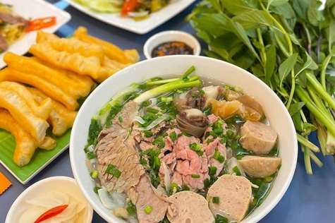 You'll start your Hanoi city tour with a delectable lunch at a local restaurant