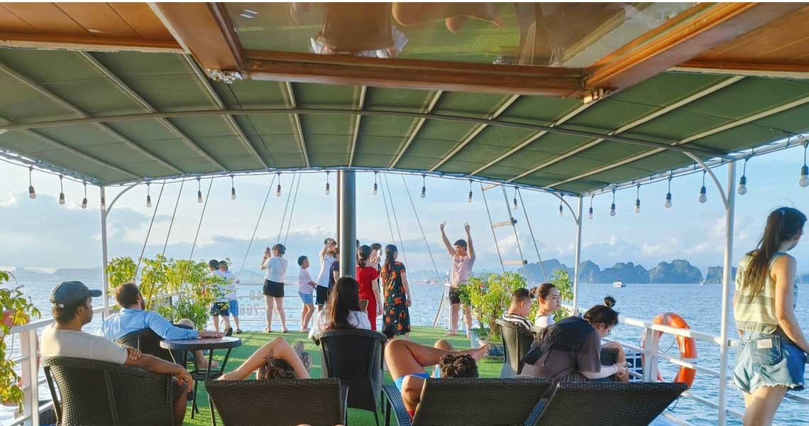 Arcady Day Cruise