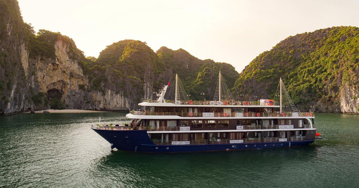 La Pandora Cruise