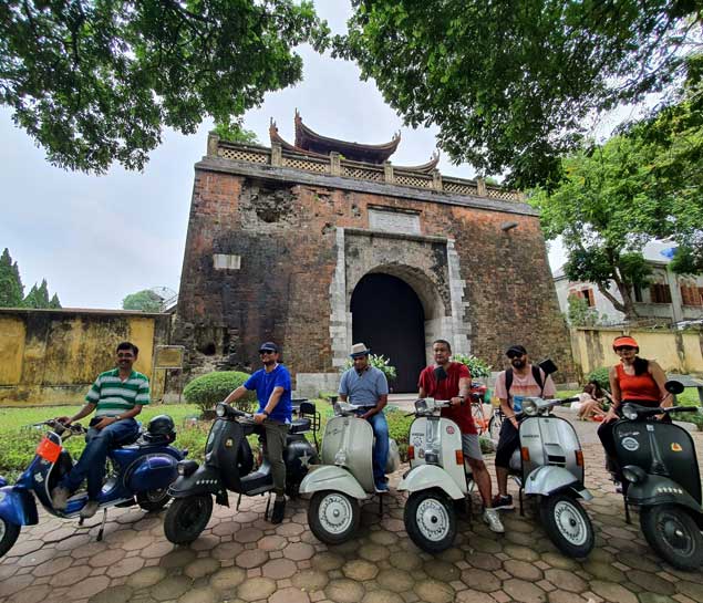 Hanoi Vespa Tour