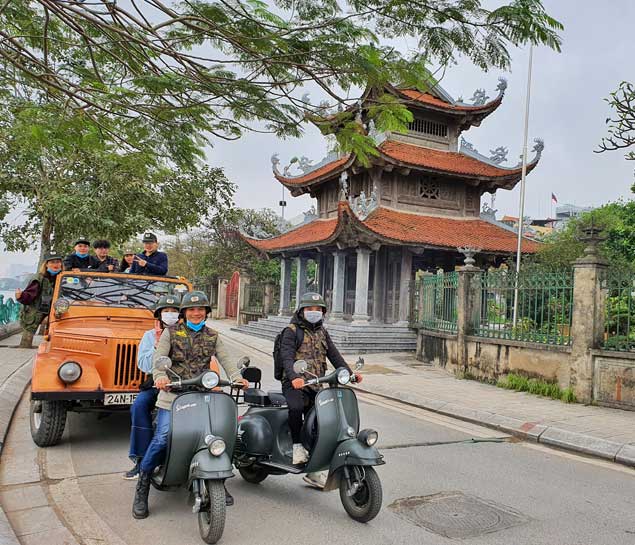 Hanoi Vespa Tour
