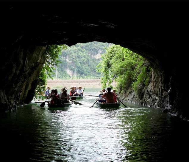Bai Dinh - Trang An - Mua Cave Full Day Tour