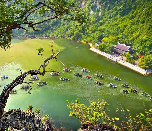 Bai Dinh - Trang An - Mua Cave Full Day Tour
