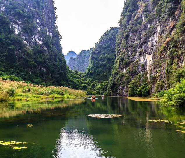 Bai Dinh - Trang An - Mua Cave Full Day Tour
