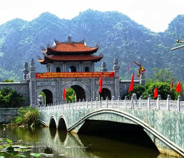 Ninh Binh Day Trip from Hanoi